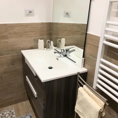 Bella Vita 10 Apartment